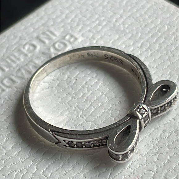 Bow Tie 925 Silver Ring - Picture 8 of 14